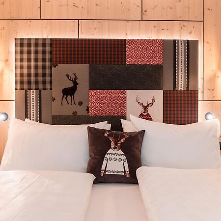 Helmhotel Сан Кандидо Екстериор снимка