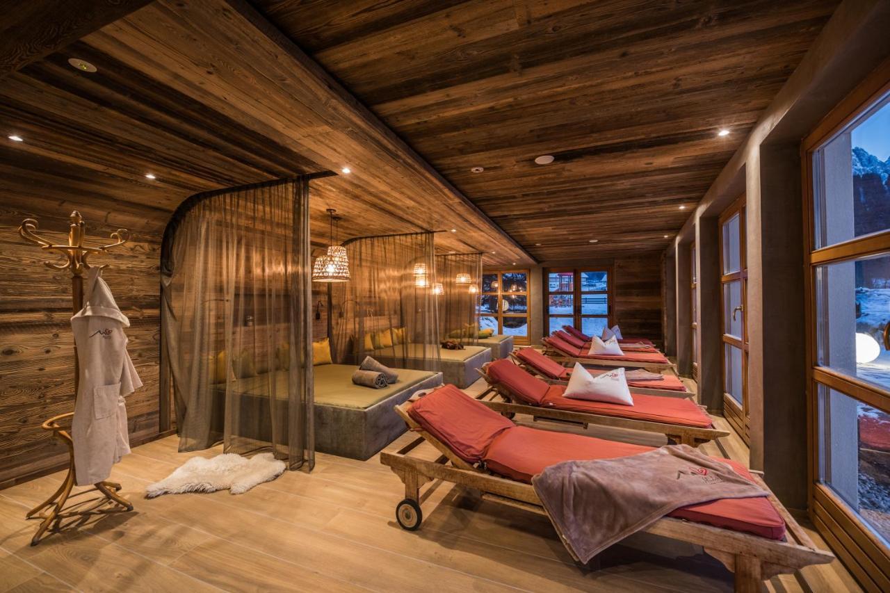 Helmhotel Сан Кандидо Екстериор снимка